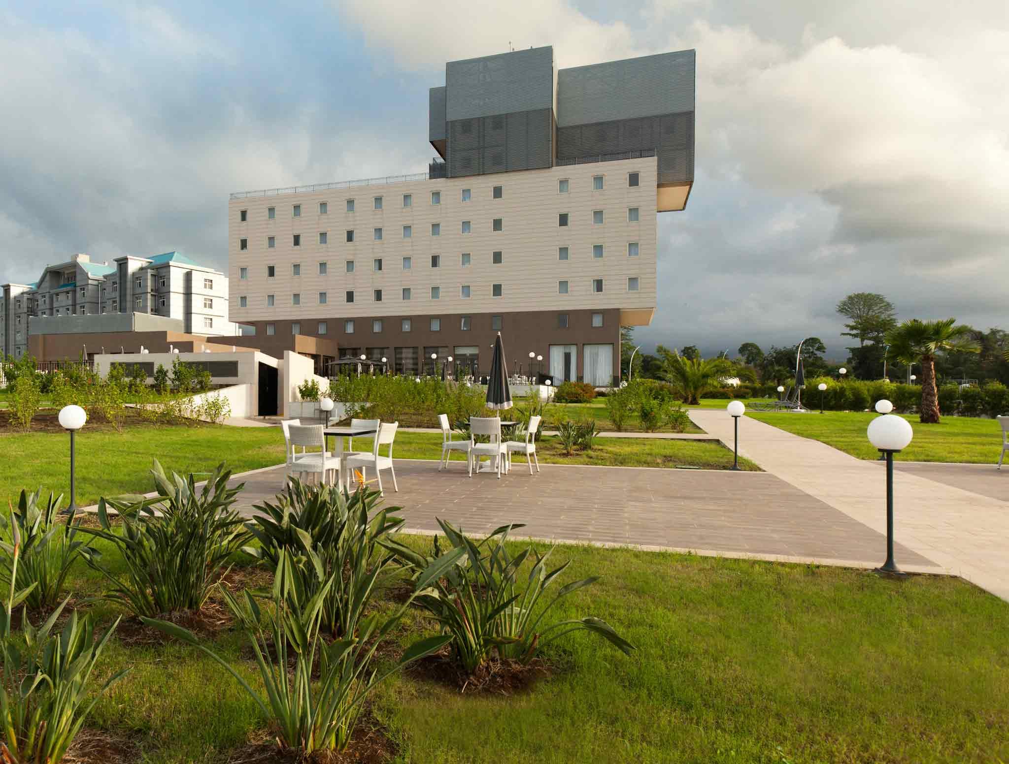 Ibis Malabo Hotel Exterior foto